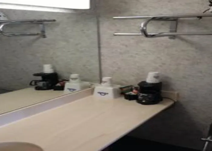 Days Hotel